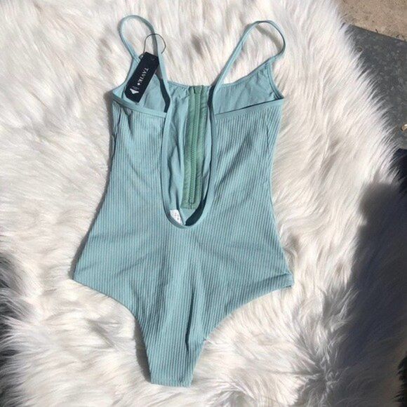 Tavik Womens Size Small Maddie One Piece - Picture 12 of 15